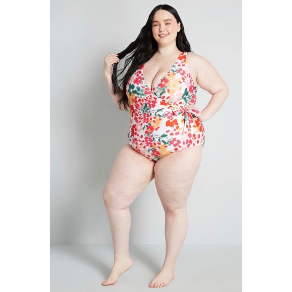 ModCloth The Bonita One-Piece Suit - Picture 3 of 6